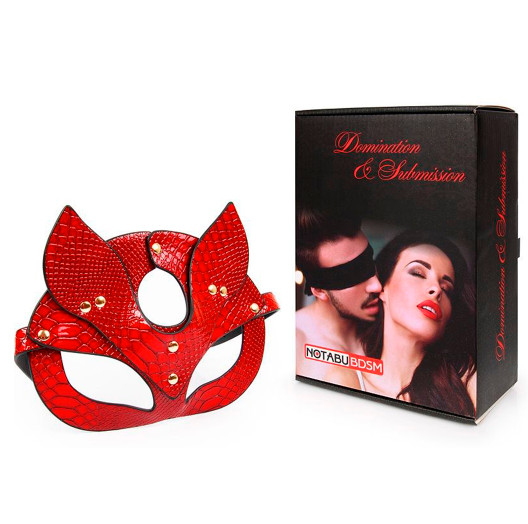 Маска красная с ушками