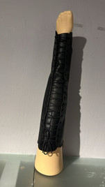 Краги до колена черные