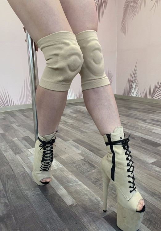 Наколенники бежевые Classic YV