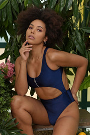 Боди Sapphira Lolita Shark