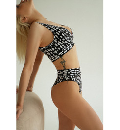 Топ Pennellate Penelope Shark