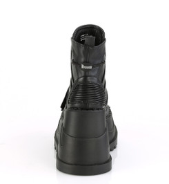 Ботинки на платформе Demonia черные STO13/BVL