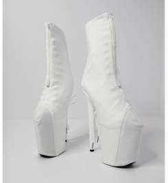 Защита-Чулок на стрипы белая Lace