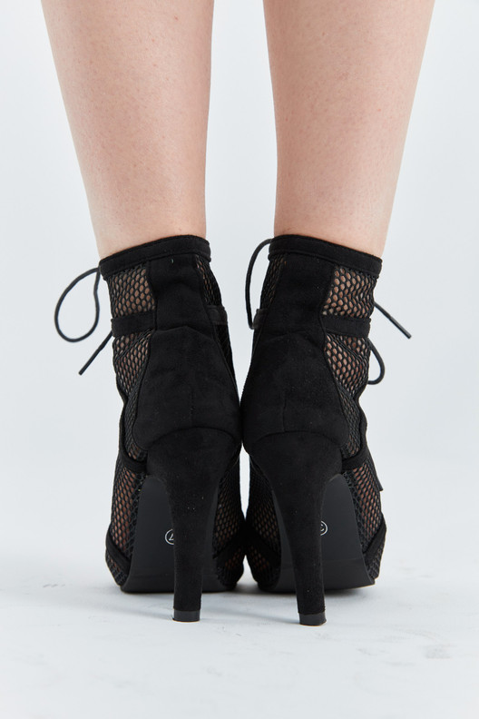 Туфли хилсы Shoes Stories черные HLS001/BLK