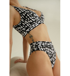 Топ Pennellate Penelope Shark