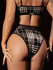 Шорты черно-золотая клетка Nyxa Polerina