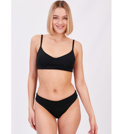 Шорты черные V-line