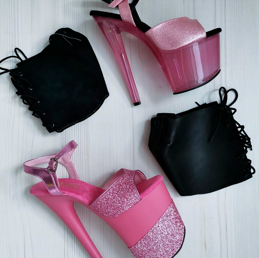 Защита на стрипы кожаная черная Lace