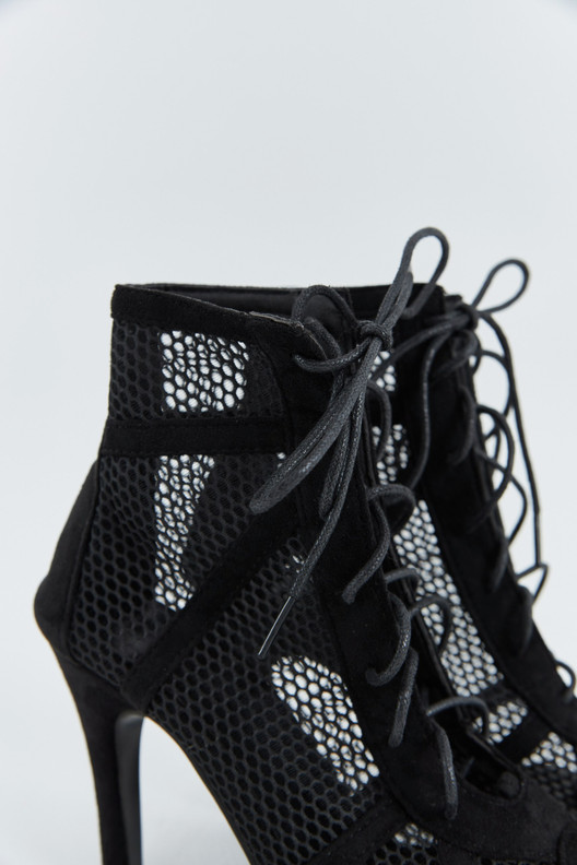 Туфли хилсы Shoes Stories черные HLS001/BLK