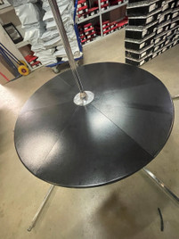 Пилон на подиуме X-Stage б/у