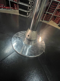 Пилон на подиуме X-Stage б/у