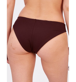 Шорты бордо V-line