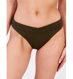 Шорты оливковые V-line