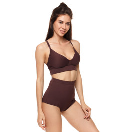 Шорты бордо Madonna