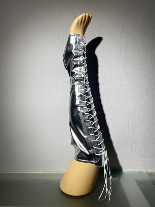 Краги до колена серебро